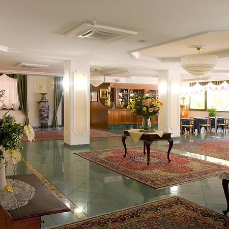 Valdenza Hotel Campegine Luaran gambar