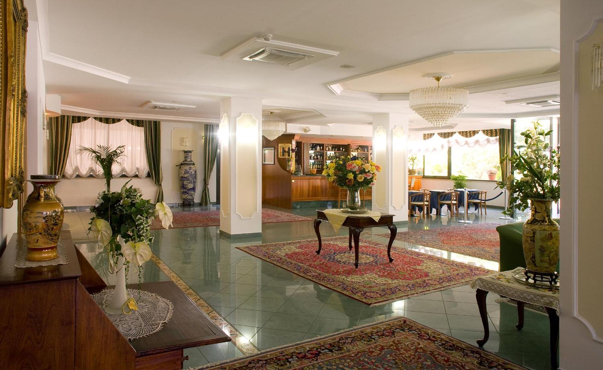 Valdenza Hotel Campegine Luaran gambar
